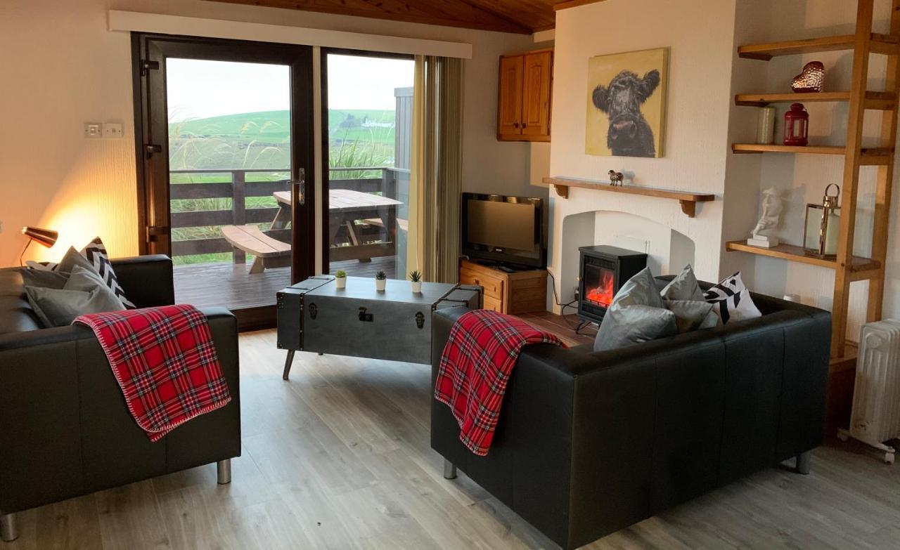 Lodge Cabin With Fabulous Views - Farm Holiday Stranraer Buitenkant foto