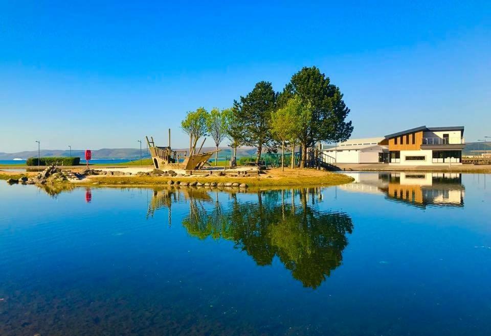 Lodge Cabin With Fabulous Views - Farm Holiday Stranraer Buitenkant foto